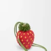 Aardbeienportemonnee van raffia en klassiek kalfsleer Aardbeienportemonnee van raffia en klassiek kalfsleer