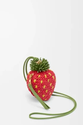 Aardbeienportemonnee van raffia en klassiek kalfsleer
