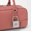 Amazona 23 Cropped-tas van glanzend kalfsleer Amazona 23 Cropped-tas van glanzend kalfsleer