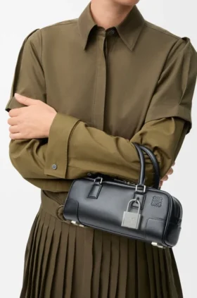Amazona 23 Cropped-tas van glanzend kalfsleer