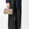 Amazona 23-tas van zacht generfd kalfsleer Amazona 23-tas van zacht generfd kalfsleer