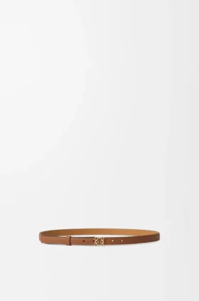 Anagram-riem van kalfsleer met Pebble-structuur Anagram-riem van kalfsleer met Pebble-structuur
