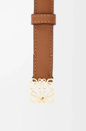 Anagram-riem van kalfsleer met Pebble-structuur Anagram-riem van kalfsleer met Pebble-structuur