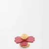 Bloemenbroche van kalfsleer