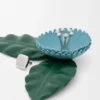 Bloemenbroche van klassiek kalfsleer