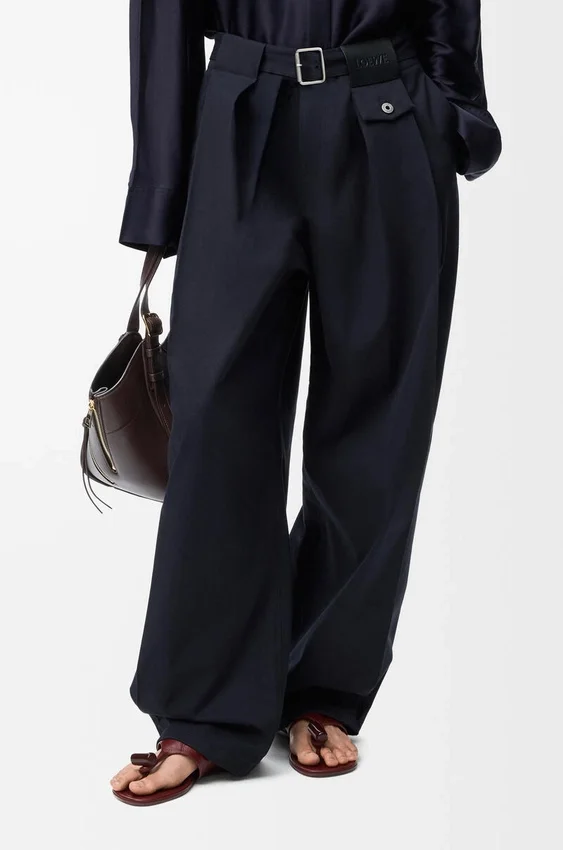 Broek van katoen en zijde Broek van katoen en zijde