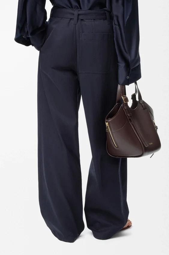 Broek van katoen en zijde Broek van katoen en zijde