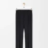 Broek van wol en zijde