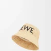 Buckethoed van raffia Buckethoed van raffia