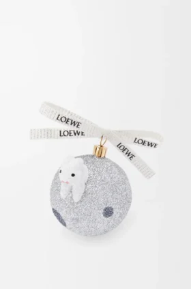 ‘Bunny on the moon kerstbal van geblazen glas