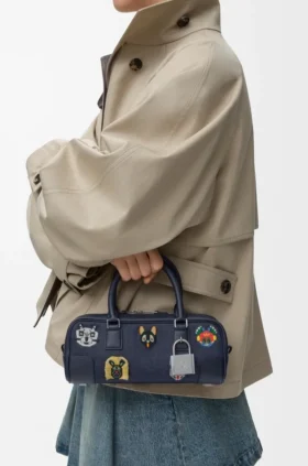 Cats Amazona 23 Cropped-tas van geborduurd denim