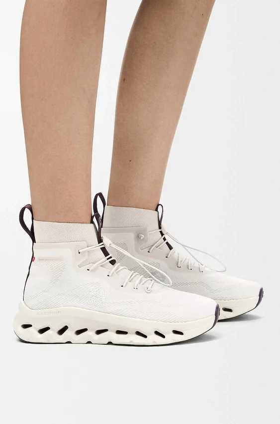 Cloudtilt Hi-Sneaker Cloudtilt Hi-Sneaker