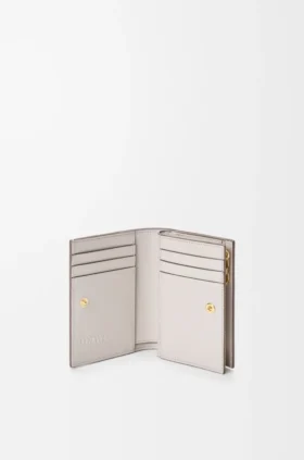 Compacte Anagram-portemonnee van gekorreld kalfsleer