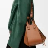 Compacte Hammock-tas van klassiek kalfsleer Compacte Hammock-tas van klassiek kalfsleer