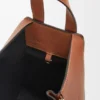 Compacte Hammock-tas van klassiek kalfsleer Compacte Hammock-tas van klassiek kalfsleer