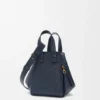 Compacte Hammock-tas van zacht generfd kalfsleer Compacte Hammock-tas van zacht generfd kalfsleer