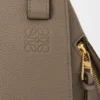 Compacte Hammock-tas van zacht generfd kalfsleer Compacte Hammock-tas van zacht generfd kalfsleer