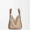 Compacte Hammock-tas van zacht generfd kalfsleer Compacte Hammock-tas van zacht generfd kalfsleer