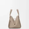 Compacte Hammock-tas van zacht generfd kalfsleer Compacte Hammock-tas van zacht generfd kalfsleer