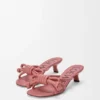 Flamenco Knot-sandal van lamsleer Flamenco Knot-sandal van lamsleer