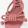 Flamenco Knot-sandal van lamsleer Flamenco Knot-sandal van lamsleer