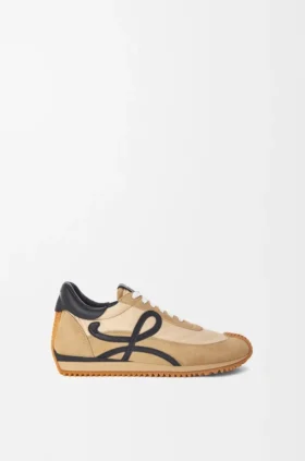 Flow Runner van nylon en suède