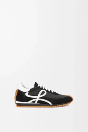 Flow Runner van nylon en suède