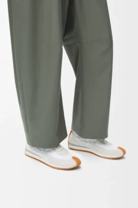 Flow Runner van nylon en suède
