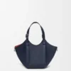 Gelaagde Hammock Flip-tas van klassiek kalfsleer Gelaagde Hammock Flip-tas van klassiek kalfsleer