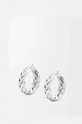 Gevlochten hoepeloorbellen van sterlingzilver