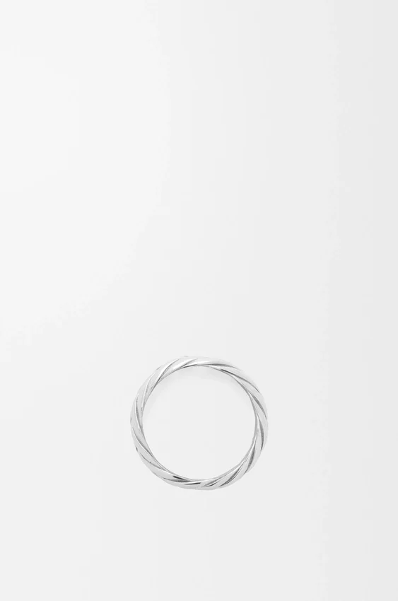 Gevlochten ring van sterlingzilver Gevlochten ring van sterlingzilver