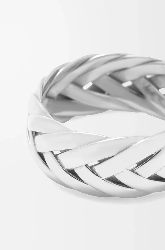 Gevlochten ring van sterlingzilver Gevlochten ring van sterlingzilver