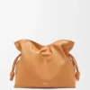 Grote Flamenco-clutch van nappa-kalfsleer Grote Flamenco-clutch van nappa-kalfsleer