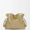 Grote Flamenco-clutch van nappa-kalfsleer Grote Flamenco-clutch van nappa-kalfsleer