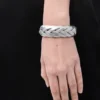Grote gevlochten manchet van sterlingzilver Grote gevlochten manchet van sterlingzilver