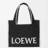 Grote Loewe Font Tote van raffia