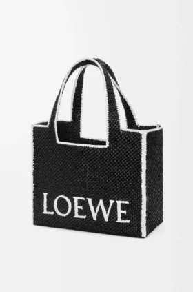 Grote Loewe Font Tote van raffia