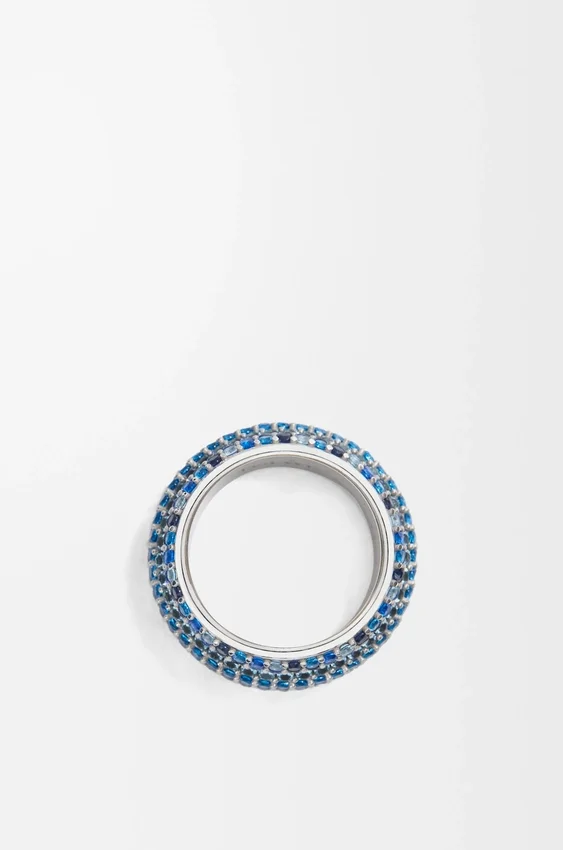 Grote pavé-ring van sterlingzilver en kristallen Grote pavé-ring van sterlingzilver en kristallen