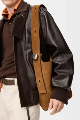 Grote Pebble Bucket bag van suède kalfsleer