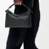 Grote Puzzle Edge-tas van generfd kalfsleer Grote Puzzle Edge-tas van generfd kalfsleer