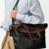 Grote Switch-tote bag van papierkalfsleer en suède Grote Switch-tote bag van papierkalfsleer en suède