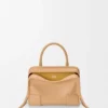 Kleine Amazona 180-tas van zacht kalfsleer Kleine Amazona 180-tas van zacht kalfsleer