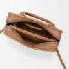 Kleine Amazona 180-tas van zacht kalfsleer Kleine Amazona 180-tas van zacht kalfsleer