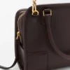 Kleine Amazona 180-tas van zacht kalfsleer Kleine Amazona 180-tas van zacht kalfsleer