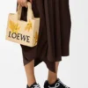 Kleine loewe Font Tote van raffia Kleine loewe Font Tote van raffia