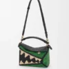 Kleine Puzzle Edge-tas van raffia en kalfsleer Kleine Puzzle Edge-tas van raffia en kalfsleer