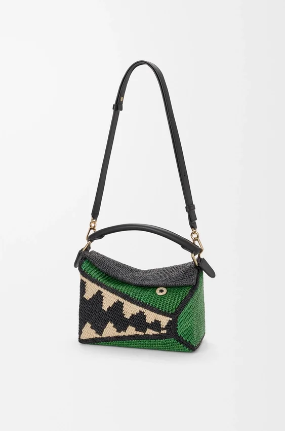 Kleine Puzzle Edge-tas van raffia en kalfsleer Kleine Puzzle Edge-tas van raffia en kalfsleer