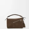 Kleine, vederlichte Puzzle-tas van genobbelde nubuck