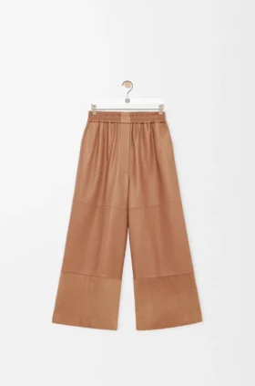 Korte broek van nappa-lamsleer en suède geitenleer Korte broek van nappa-lamsleer en suède geitenleer