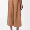Korte broek van nappa-lamsleer en suède geitenleer Korte broek van nappa-lamsleer en suède geitenleer